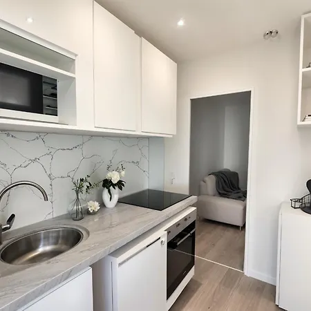 FRGK 2-3 BDR Saint Paul PARKING AC WIFI HIGH SPEED Apartment Cannes